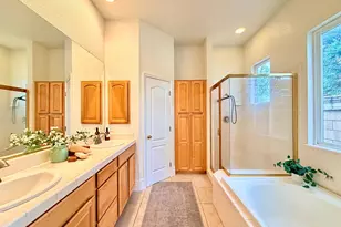 12104 Gold Pointe Ln, Gold River, CA 95670 - Photo 27