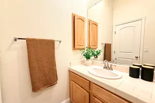 12104 Gold Pointe Ln, Gold River, CA 95670 - Photo 39