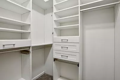 939 Dixieanne Avenue, Sacramento, CA 95815 - Photo 21