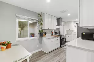 9147 La Riviera Dr, Sacramento, CA 95826 - Photo 19