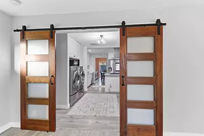 9147 La Riviera Drive, Sacramento, CA 95826 - Photo 29