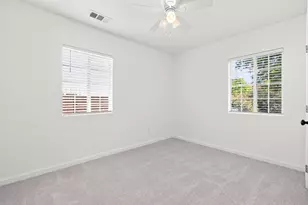 4551 Orinda Way, Sacramento, CA 95820 - Photo 23