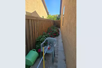 4421 Harmony Hill Way, Stockton, CA 95212 - Photo 23