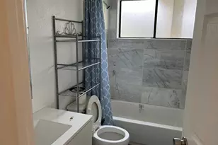 6808 Burdett Way, Sacramento, CA 95823 - Photo 13