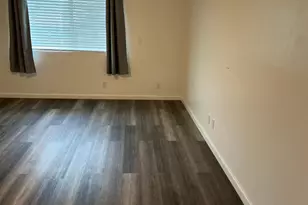 6808 Burdett Way, Sacramento, CA 95823 - Photo 11