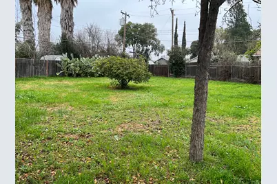 6808 Burdett Way, Sacramento, CA 95823 - Photo 19