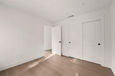 2505 W Street, Sacramento, CA 95818 - Photo 15