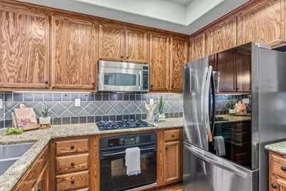 575 Wild Stallion Drive #15, Oakdale, CA 95361 - Photo 17