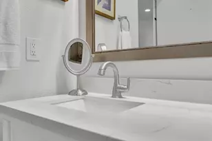 5415 Del Rio Rd, Sacramento, CA 95822 - Photo 31