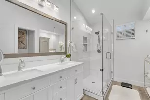 5415 Del Rio Rd, Sacramento, CA 95822 - Photo 29