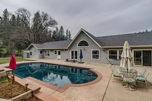 21550 Hwy 88, Pine Grove, CA 95665 - Photo 17