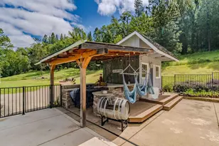21550 Hwy 88, Pine Grove, CA 95665 - Photo 17