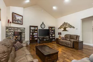 6101 Keeble Ln, Camino, CA 95709 - Photo 7