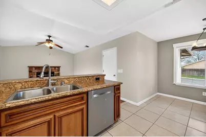 7801 Caber Way, Antelope, CA 95843 - Photo 33