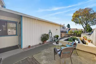 124 Muir Cir, Woodland, CA 95695 - Photo 3