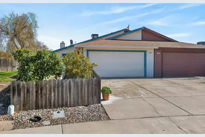 124 Muir Circle, Woodland, CA 95695 - Photo 1