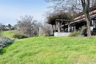 12846 Whiskey Slide Rd, Mokelumne Hill, CA 95245 - Photo 17