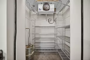 101 W Gibson Rd, Woodland, CA 95695 - Photo 89