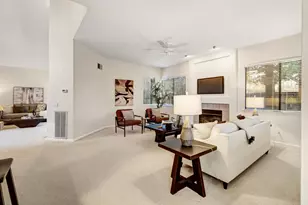 2050 Campton Cir, Gold River, CA 95670 - Photo 15