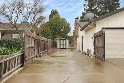 210 Ridge Drive, Lodi, CA 95240 - Photo 33