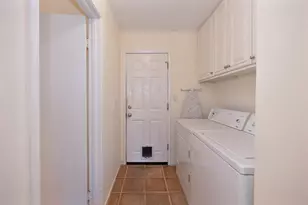 8328 Caribbean Way, Sacramento, CA 95826 - Photo 43