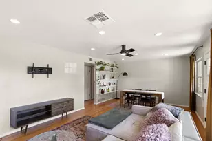 4537 Brent Ct, Sacramento, CA 95820 - Photo 7