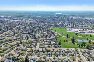 9372 Snowbird Way, Sacramento, CA 95826 - Photo 27