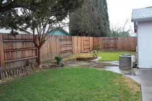 9372 Snowbird Way, Sacramento, CA 95826 - Photo 3