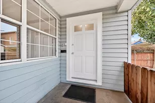 3126 31st St, Sacramento, CA 95817 - Photo 11