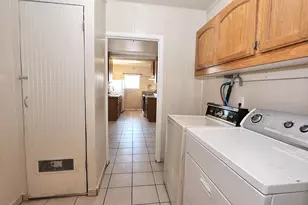 333 Barrette Ave, Sacramento, CA 95815 - Photo 41