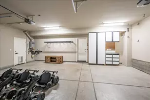 3145 Demartini Dr, Roseville, CA 95661 - Photo 29