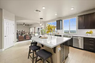 3145 Demartini Dr, Roseville, CA 95661 - Photo 19