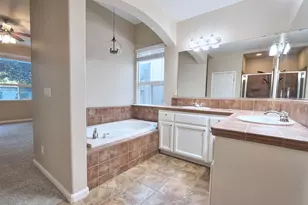 2040 San Esteban Cir, Roseville, CA 95747 - Photo 31