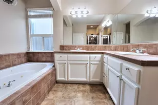 2040 San Esteban Cir, Roseville, CA 95747 - Photo 33