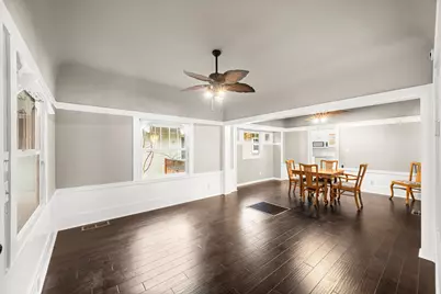 2570 41st Street, Sacramento, CA 95817 - Photo 11