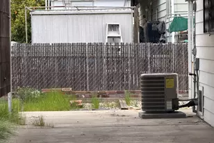 7406 Pardis Ln, Sacramento, CA 95828 - Photo 15