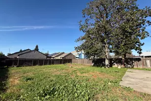 206 S Lee Ave, Oakdale, CA 95361 - Photo 45