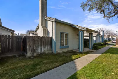 2644 Parkway, Ceres, CA 95307 - Photo 3