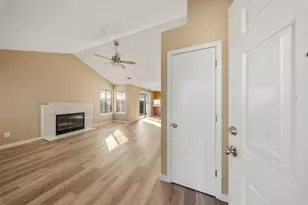 2644 Parkway, Ceres, CA 95307 - Photo 7