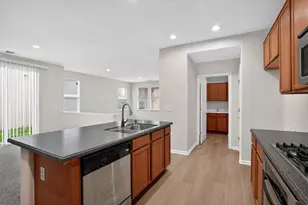 319 Turnstone Cir, Pittsburg, CA 94565 - Photo 11