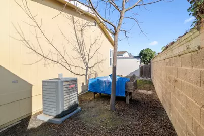 Count Drive, Livingston, CA 95334 - Photo 7