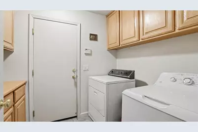 2271 Robert Gabriel Drive, Tracy, CA 95377 - Photo 19