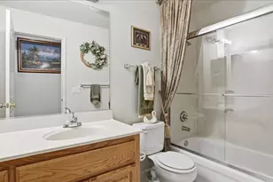 2271 Robert Gabriel Dr, Tracy, CA 95377 - Photo 21