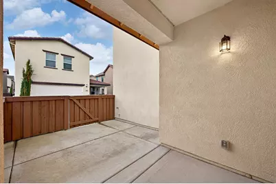 10853 Portico Circle, Rancho Cordova, CA 95670 - Photo 13