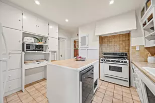 1632 37th St, Sacramento, CA 95816 - Photo 17