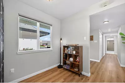 5825 Merlindale Drive, Citrus Heights, CA 95610 - Photo 27