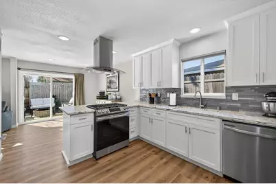 5825 Merlindale Drive, Citrus Heights, CA 95610 - Photo 17