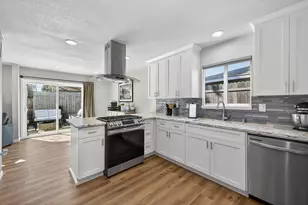 5825 Merlindale Dr, Citrus Heights, CA 95610 - Photo 17