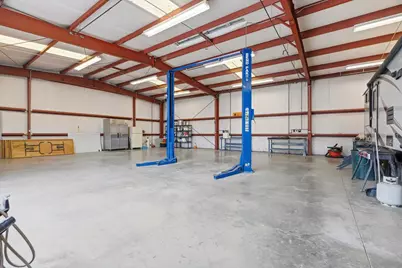 8411 Rinauro Court, Tracy, CA 95304 - Photo 41