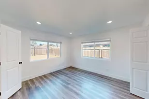 105 Pleasant St, Modesto, CA 95354 - Photo 15